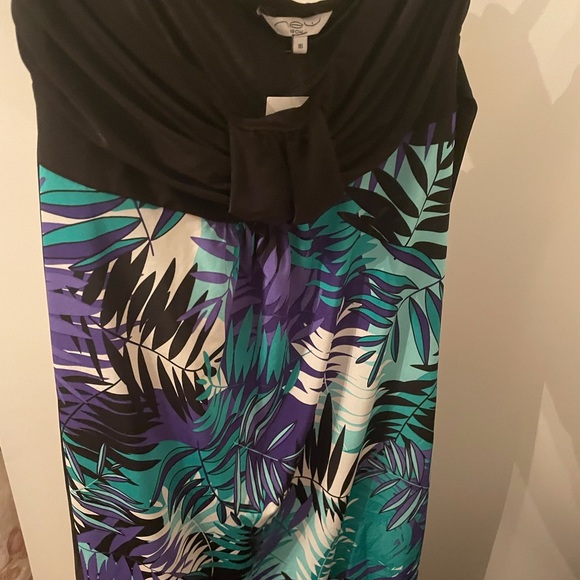 Stunning floral Maxi dress perfect for spring summer - Picture 2 of 3